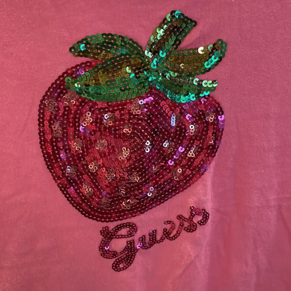 Guess Strawberry t-shirt - Picture 2 of 4